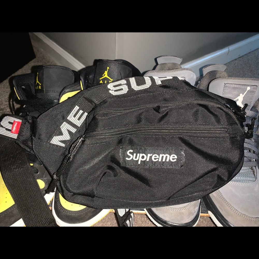 Hype east supreme Fashionable Fanny pack